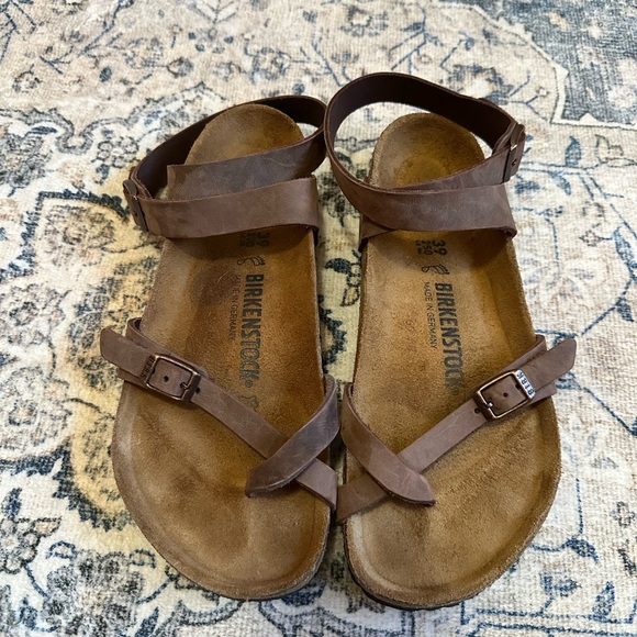 Birkenstock Women's Yara Oiled Leather Flat Size 39 - Picture 3 of 4